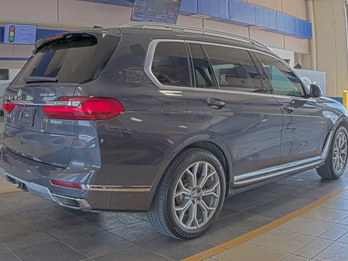 Used 2020 BMW X7 xDrive40i w/ Premium Package AWD/4WD image 3