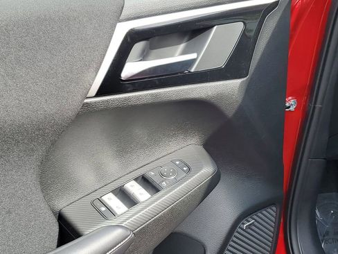 New 2026 Mitsubishi Outlander ES image 18