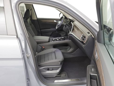 New 2026 Volkswagen Atlas SEL image 19