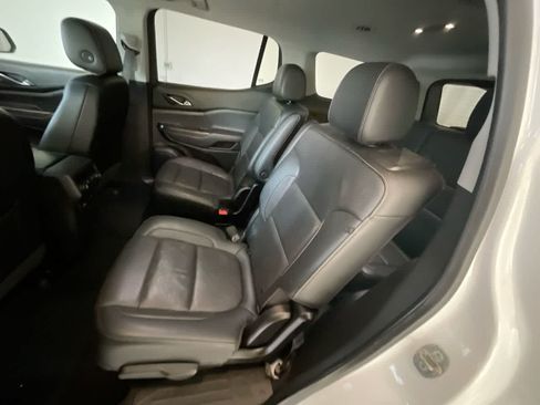 Used 2020 GMC Acadia SLT AWD/4WD image 22