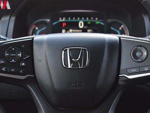 Used 2022 Honda Pilot Sport image 14