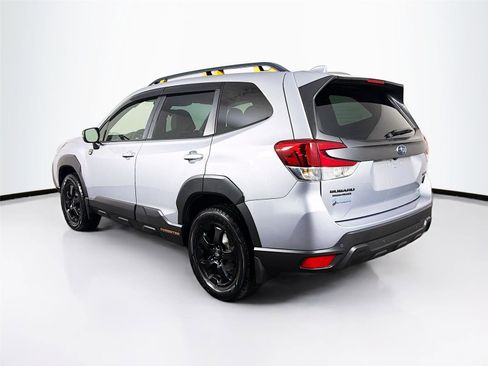 Used 2022 Subaru Forester Wilderness AWD/4WD image 5