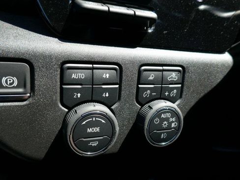 New 2026 Chevrolet Silverado 1500 LTZ w/ LTZ Premium Package image 16