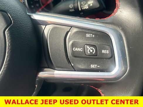 Used 2022 Jeep Gladiator Rubicon w/ LED Lighting Group AWD/4WD image 20