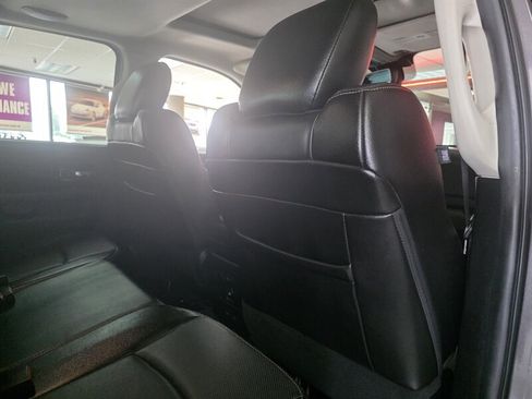 Used 2014 RAM 1500 Laramie w/ Trailer Tow Group AWD/4WD image 19