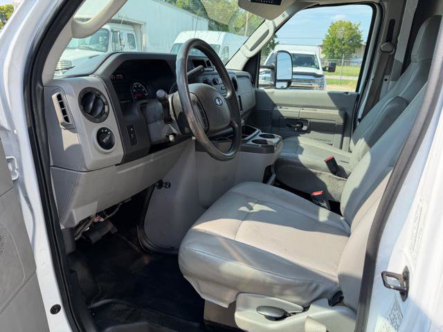 Used 2017 Ford E-450 and Econoline 450 Super Duty w/ Power Windows & Locks Group RWD image 23