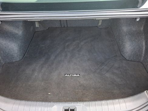 Used 2022 Nissan Altima 2.5 SV image 18