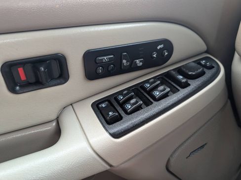 Used 2003 Chevrolet Tahoe Z71 AWD/4WD image 17