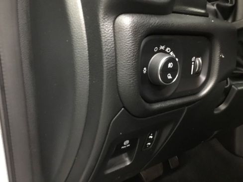 Used 2023 RAM 1500 Big Horn image 9