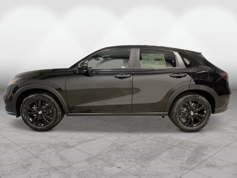 New 2026 Honda HR-V Sport image 2