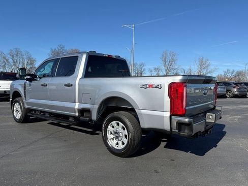 Used 2024 Ford F250 XLT image 4