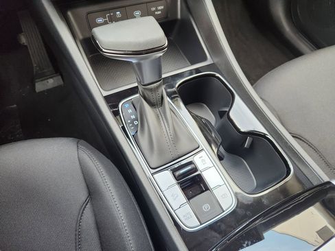 New 2026 Hyundai Tucson SE image 18