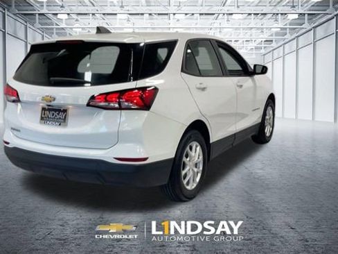 Used 2024 Chevrolet Equinox LS FWD image 9