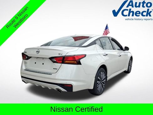 Certified 2023 Nissan Altima 2.5 SV w/ SV Premium Package AWD/4WD image 8