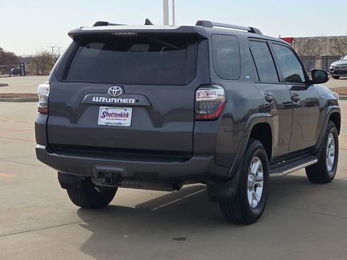 Used 2019 Toyota 4Runner SR5 Premium AWD/4WD image 8