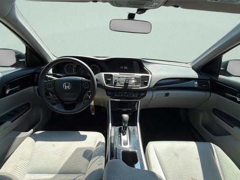 Used 2017 Honda Accord LX image 11