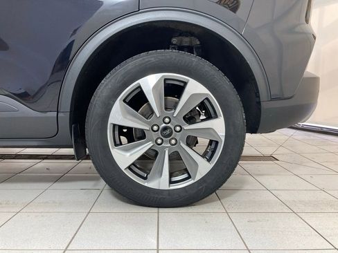 Used 2024 Ford Escape Platinum AWD/4WD image 27