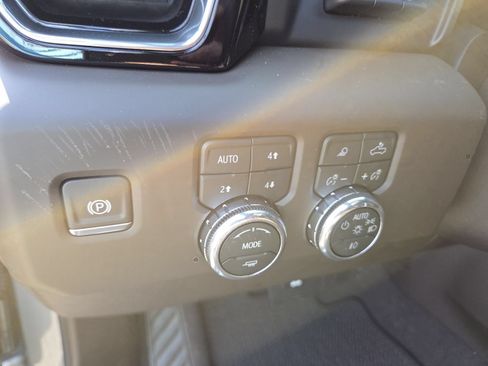 New 2026 GMC Sierra 1500 Denali AWD/4WD image 6