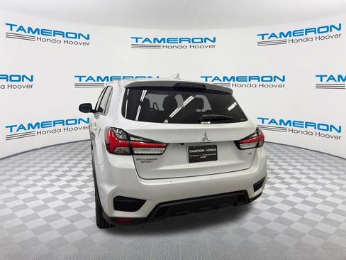 Used 2024 Mitsubishi Outlander Sport SE AWD/4WD image 4