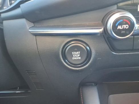 Used 2024 MAZDA MAZDA3 s image 22