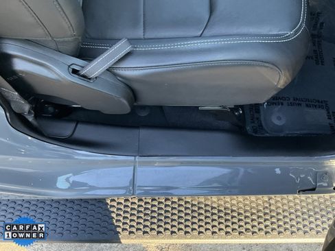 Used 2022 Jeep Wrangler Unlimited Sahara w/ Cold Weather Group image 57