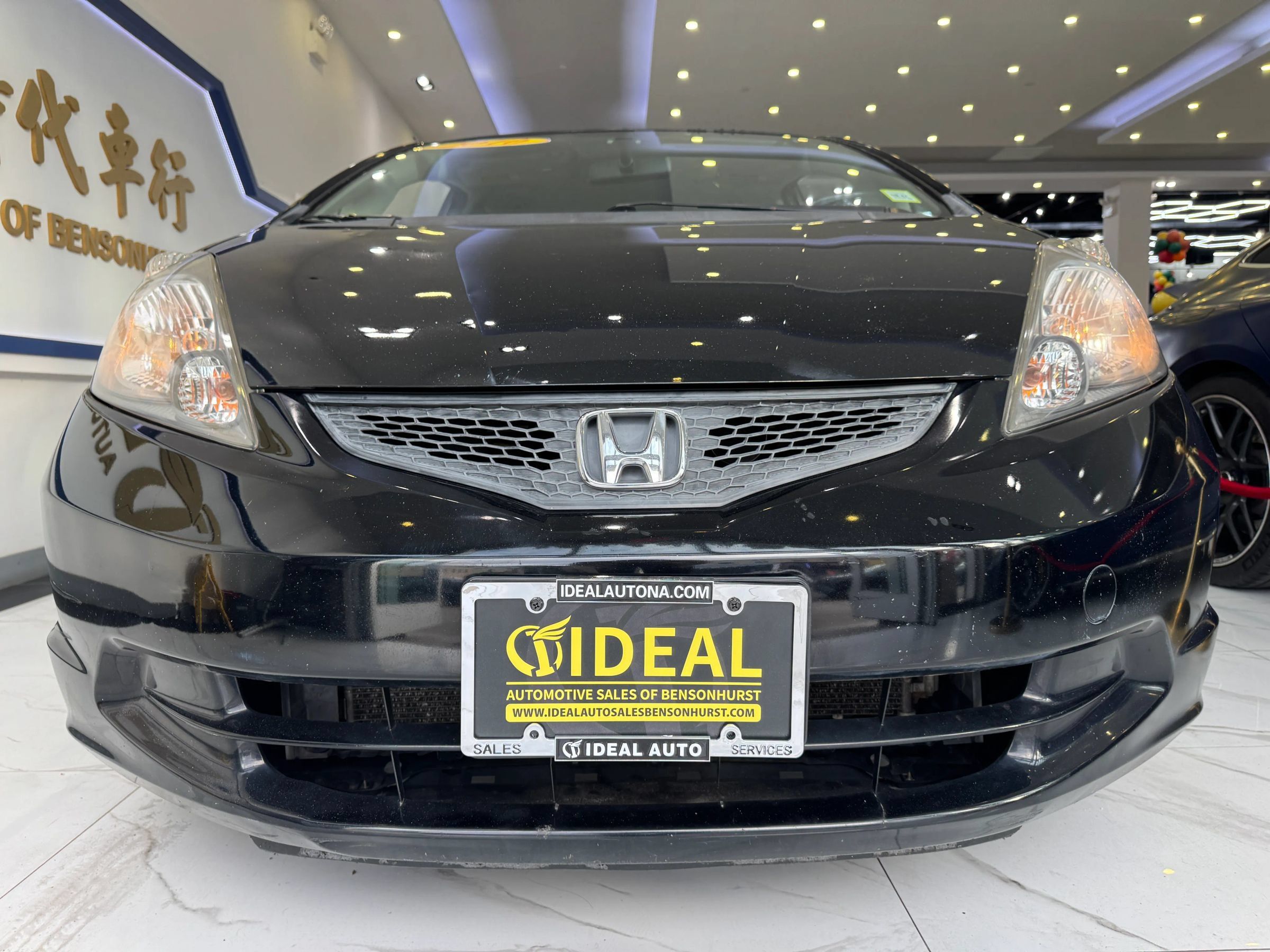 Used 2010 Honda Fit image 3