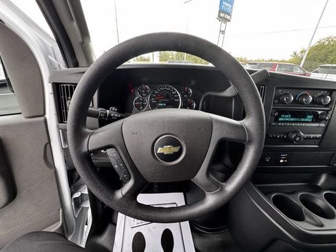 Used 2023 Chevrolet Express 2500 w/ Driver Convenience Package image 12