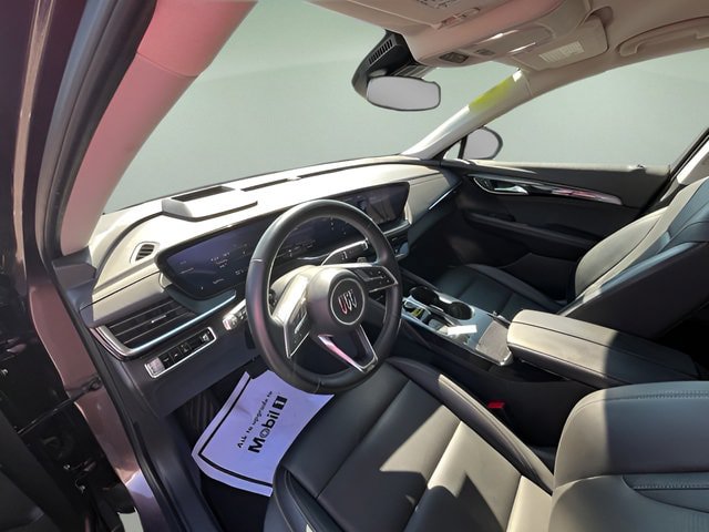 Certified 2024 Buick Envision Preferred AWD/4WD image 13