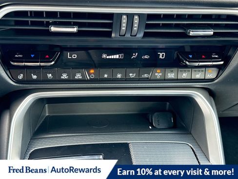 New 2025 MAZDA CX-90 3.3 Turbo w/ Premium Plus Pkg image 16