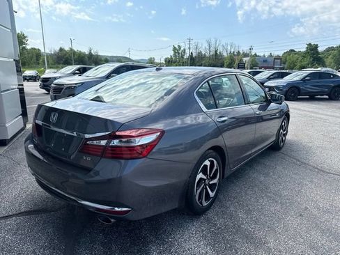 Used 2017 Honda Accord EX-L image 7