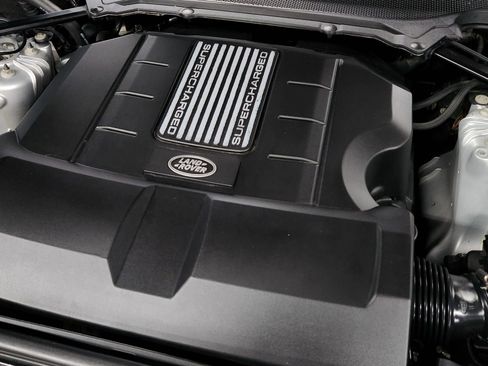 Used 2018 Land Rover Discovery HSE image 55