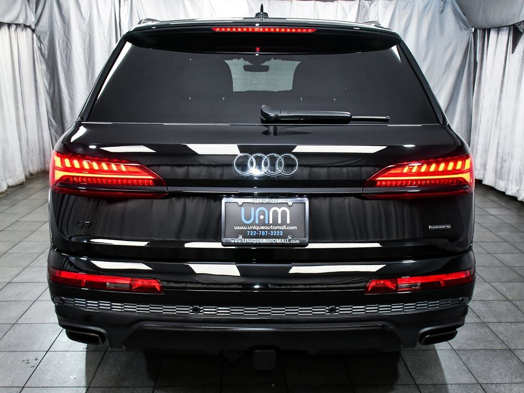 Used 2026 Audi Q7 3.0T Premium Plus w/ Premium Plus Package AWD/4WD image 5
