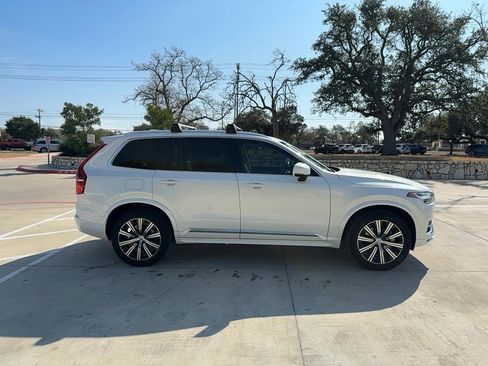 Used 2023 Volvo XC90 B6 Plus w/ Protection Package Premier image 6