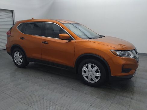 Used 2017 Nissan Rogue S image 11