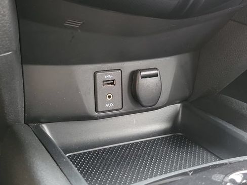 Used 2016 Nissan Rogue S FWD image 24