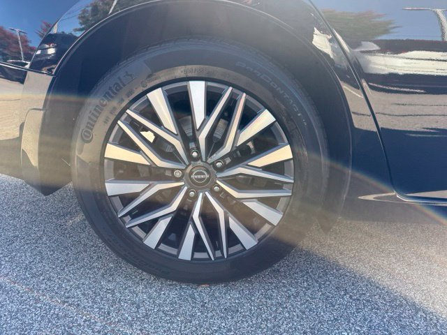 Certified 2023 Nissan Altima 2.5 SV FWD image 11
