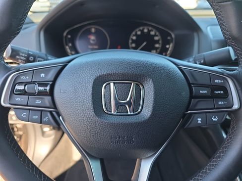 Used 2018 Honda Accord EX-L image 31