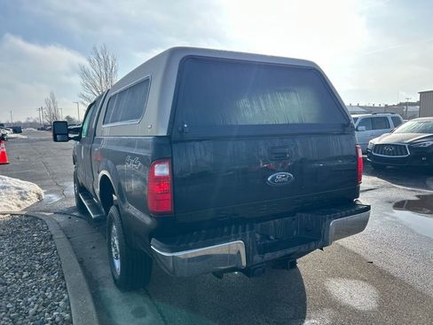 Used 2010 Ford F250 XLT image 3