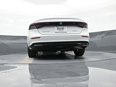 Certified 2024 Honda Accord EX-L image 30