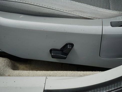 Used 2008 Dodge Avenger SE image 12