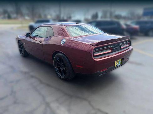 Used 2021 Dodge Challenger R/T RWD image 5