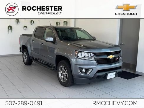 Used 2018 Chevrolet Colorado Z71 AWD/4WD image 1
