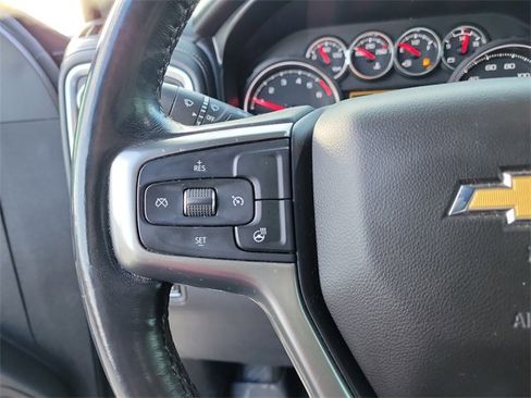Used 2021 Chevrolet Silverado 1500 LT image 24