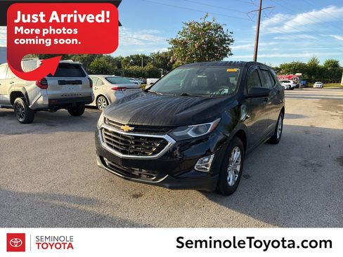 Used 2021 Chevrolet Equinox LS w/ LS Convenience Package FWD image 1