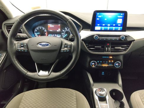 Used 2021 Ford Escape SE w/ SE Sport Appearance Package FWD image 22