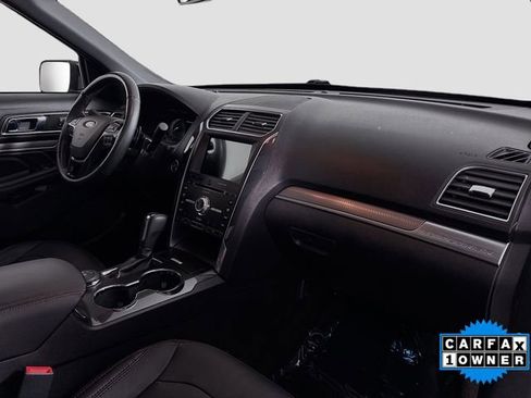 Used 2017 Ford Explorer Sport w/ Equipment Group 401A AWD/4WD image 31