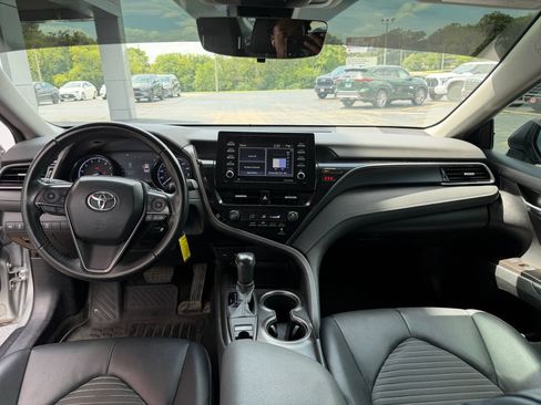 Used 2021 Toyota Camry SE AWD/4WD image 12