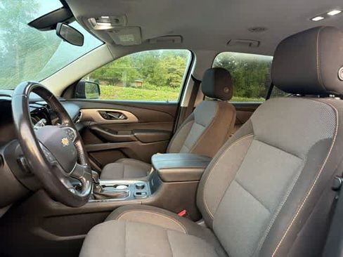 Used 2021 Chevrolet Traverse LT AWD/4WD image 20