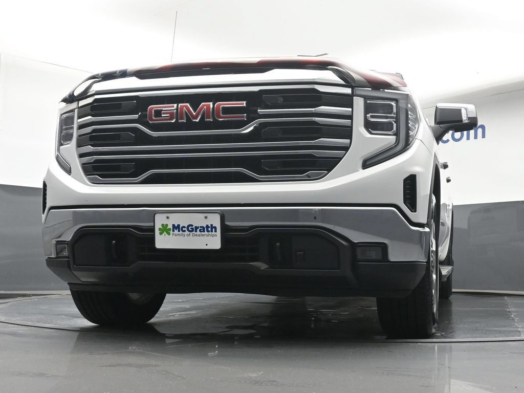 Used 2023 GMC Sierra 1500 SLT AWD/4WD image 7