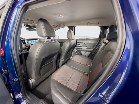 Certified 2025 Nissan Kicks SR image 10